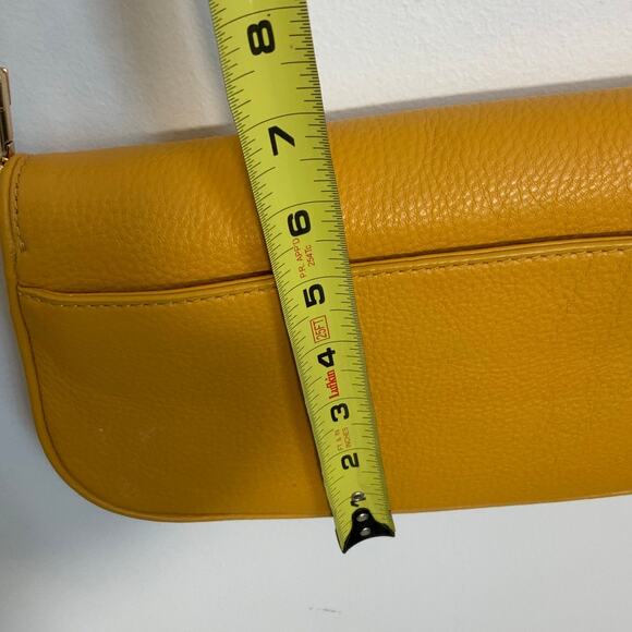 Tory Burch Britten Leather Bag - Picture 9 of 10